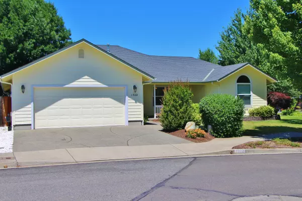 1302 George Tweed BLVD, Grants Pass, OR 97527