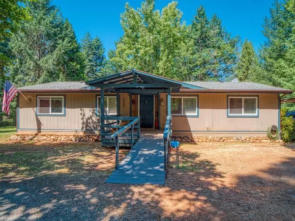 2680 Riverbanks RD, Grants Pass, OR 97527