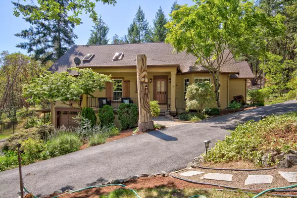 2315 Jasmine AVE, Medford, OR 97501