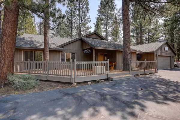 17729 Topflite LN #16, Sunriver, OR 97707