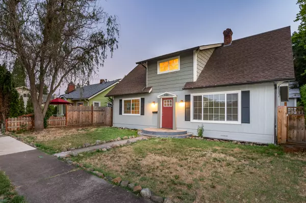 Medford, OR 97501,320 Ivy ST