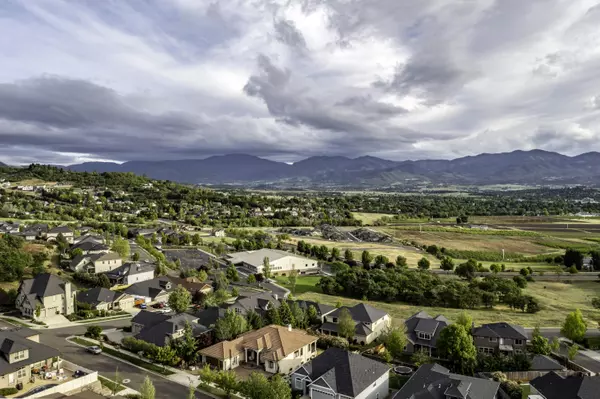 Medford, OR 97504,4230 Falcon Ridge TER