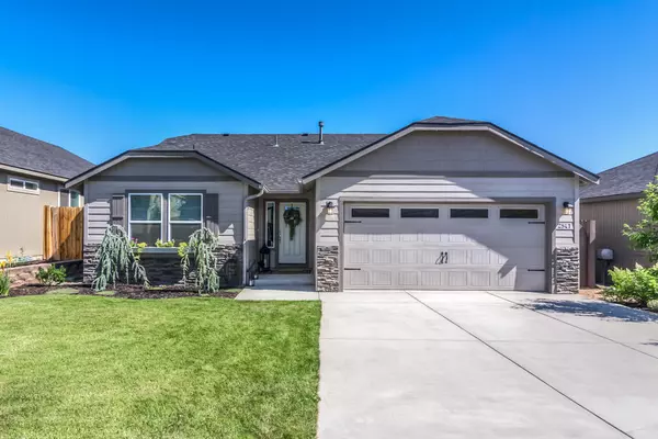 2547 Hemlock WAY, Redmond, OR 97756