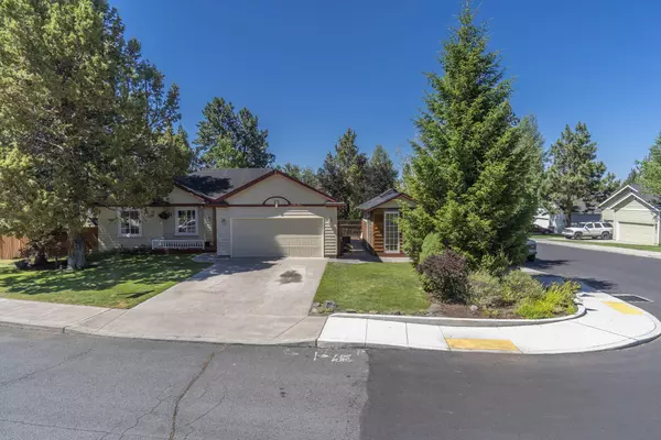 Bend, OR 97702,1910 Autumnwood CT