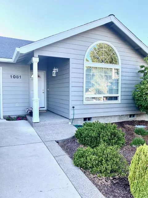 Central Point, OR 97502,1081 Cherry ST