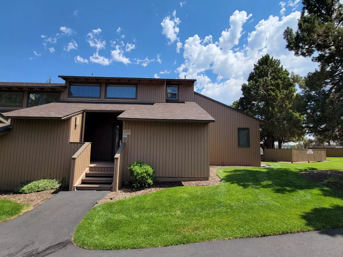 Redmond, OR 97756,2400 Snowgoose DR #RV12