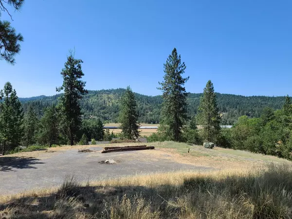 Merlin, OR 97532,2592 Galice RD