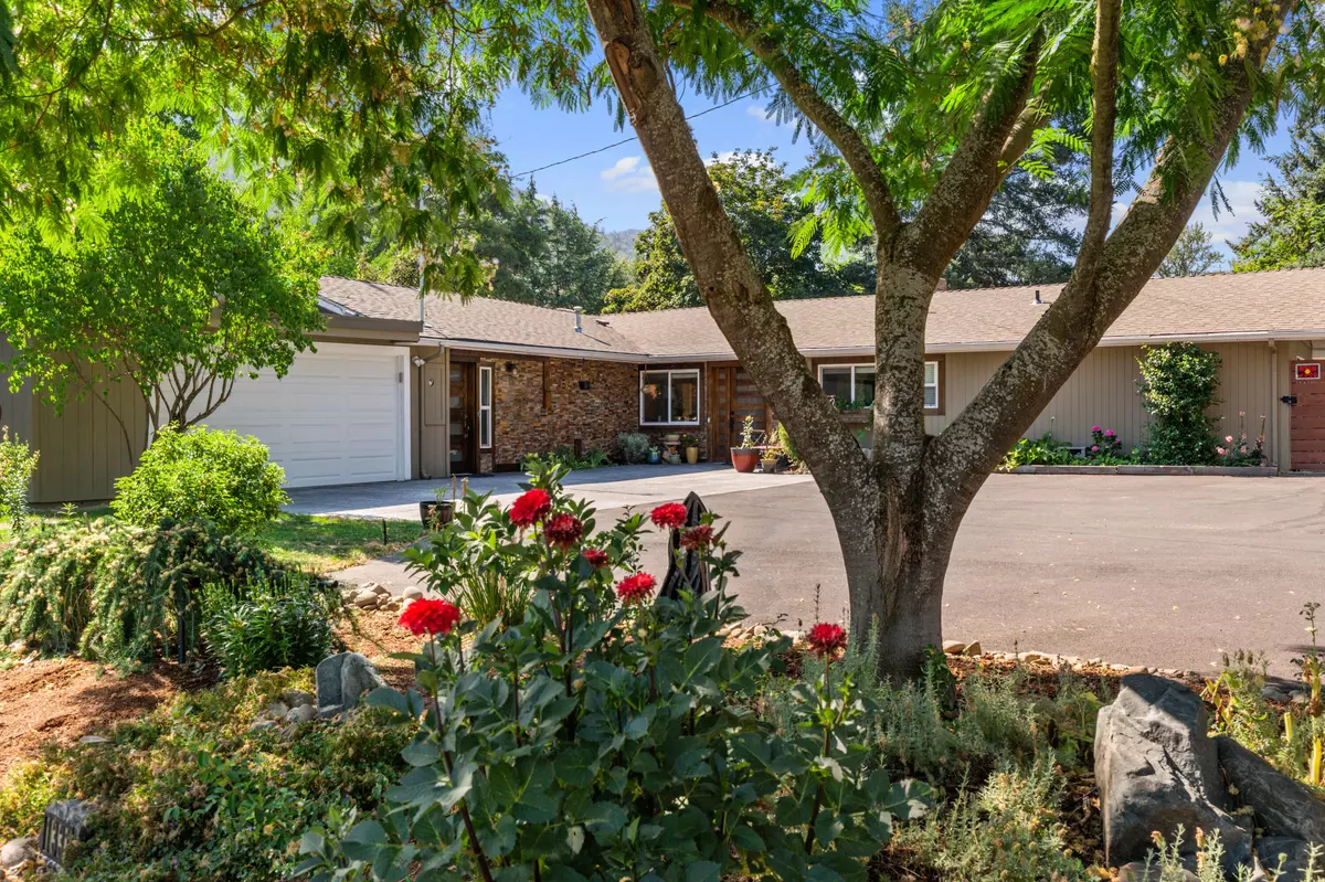 Grants Pass, OR 97526,1331 Priscilla LN