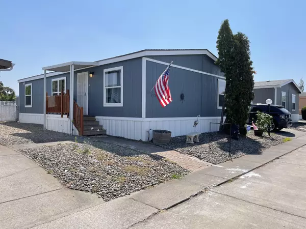 721 Nita Lynne, Medford, OR 97501