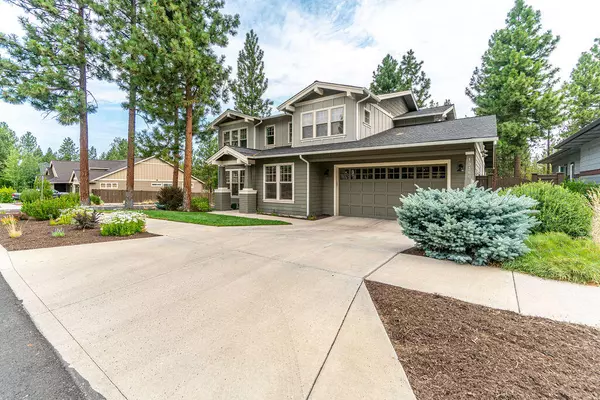 19166 Park Commons DR, Bend, OR 97703