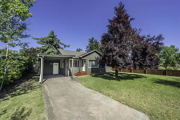 1016 Whitman AVE, Medford, OR 97501