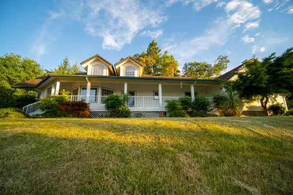 234 Mint LN, Grants Pass, OR 97527