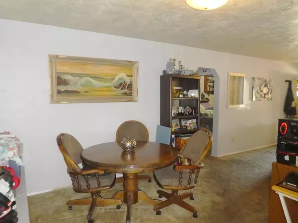 Central Point, OR 97502,130 Cedar ST