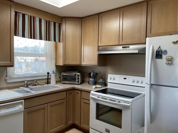 Pacific City, OR 97135,6505 Pacific AVE