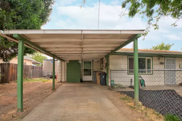 Grants Pass, OR 97526,615 D ST