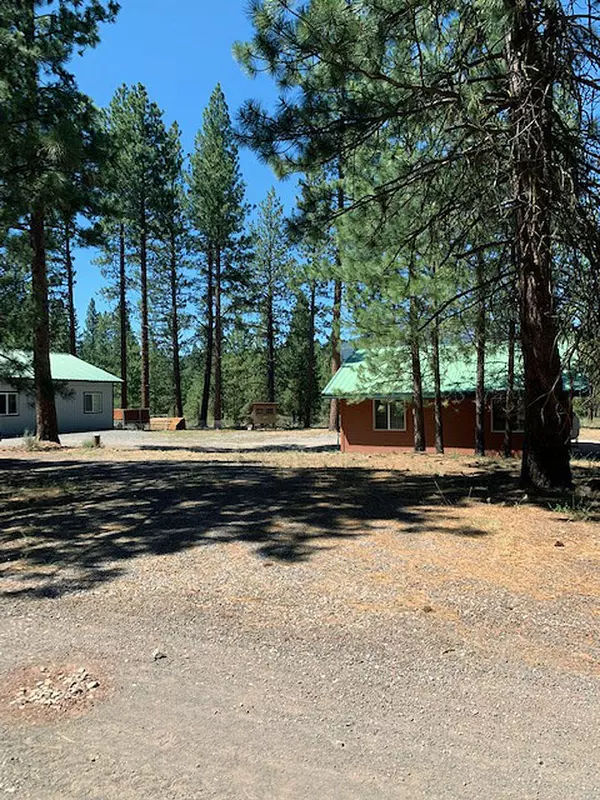 Klamath Falls, OR 97601,31315 Moutain Lakes DR