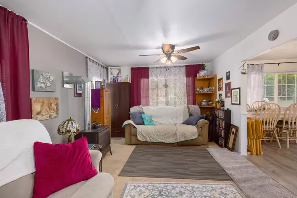 Grants Pass, OR 97527,1210 Plummer AVE