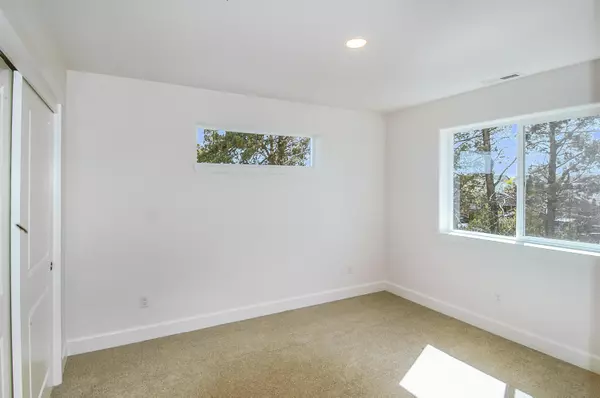 Madras, OR 97741,269 MonteVista AVE