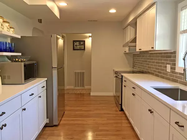 Grants Pass, OR 97526,1360 Conklin AVE