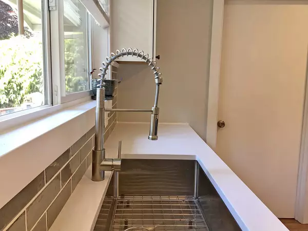 Grants Pass, OR 97526,1360 Conklin AVE