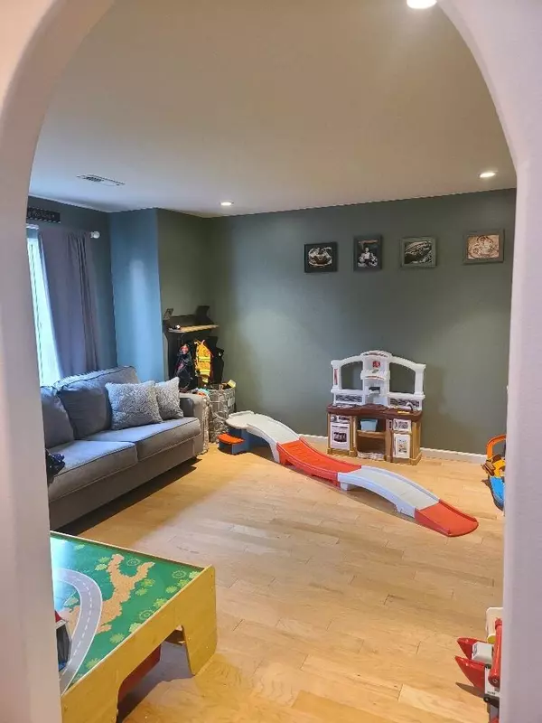 Klamath Falls, OR 97603,6308 Metro ST