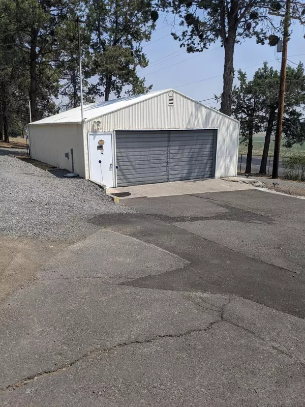 Klamath Falls, OR 97601,8221 OR-66