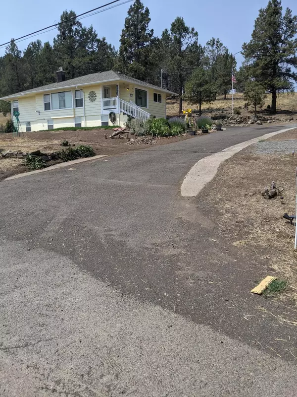 Klamath Falls, OR 97601,8221 OR-66