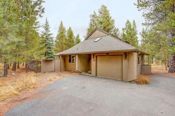 18070 East Butte LN, Sunriver, OR 97707