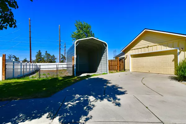 Redmond, OR 97756,941 34th ST