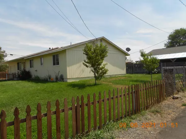 Redmond, OR 97756,2422 Salmon AVE