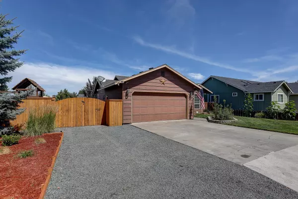 Redmond, OR 97756,2737 Quartz AVE