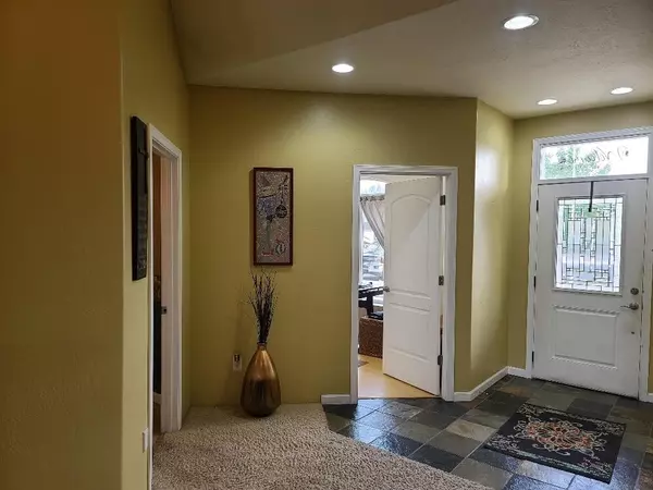 Klamath Falls, OR 97603,5577 Sturdivant AVE