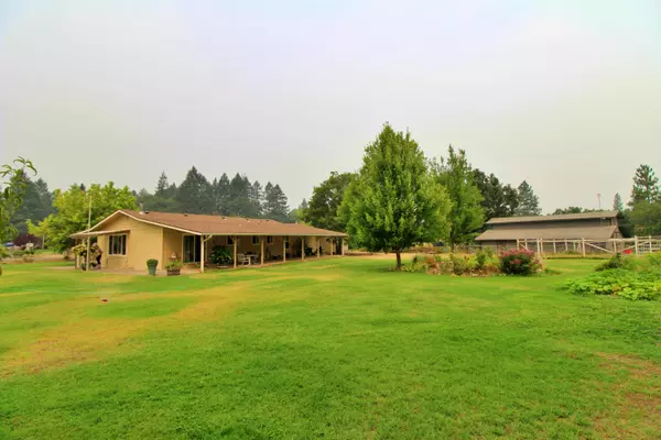 Grants Pass, OR 97527,1981 Robinson RD