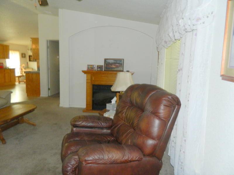 Grants Pass, OR 97526,798 RogueLea LN
