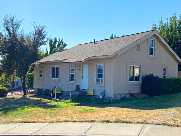 3133 Canal AVE, Grants Pass, OR 97527