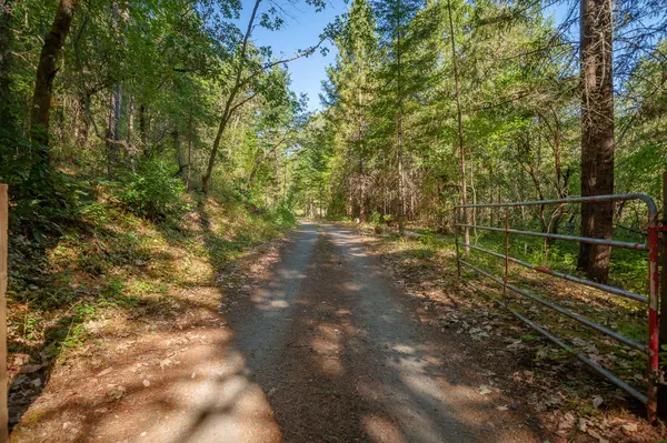 Grants Pass, OR 97527,TL300 Redwood HWY