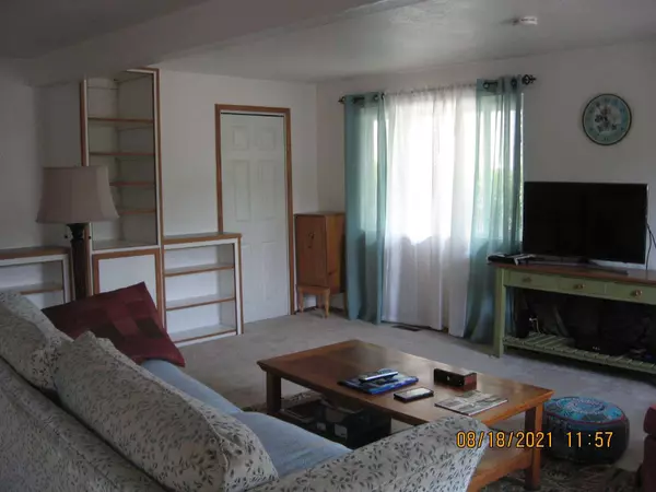 Klamath Falls, OR 97601,1515 Sargent AVE