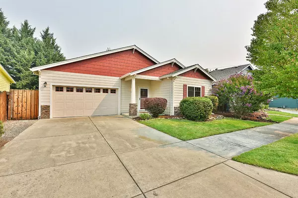 160 Lavender LN, Central Point, OR 97502