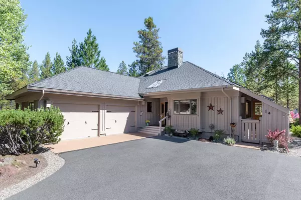 57834 Shag Bark LN, Sunriver, OR 97707