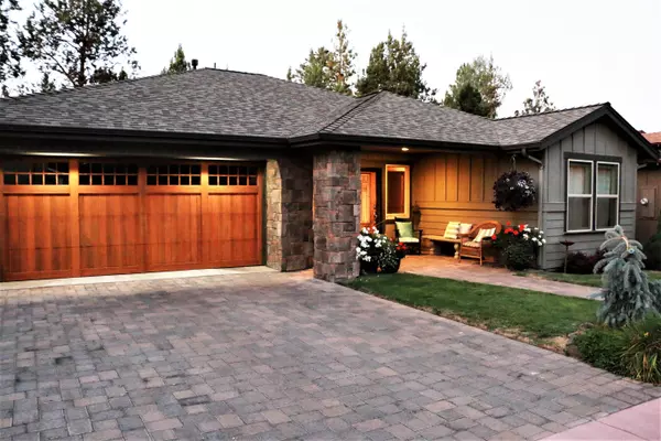 20630 Silas DR, Bend, OR 97701