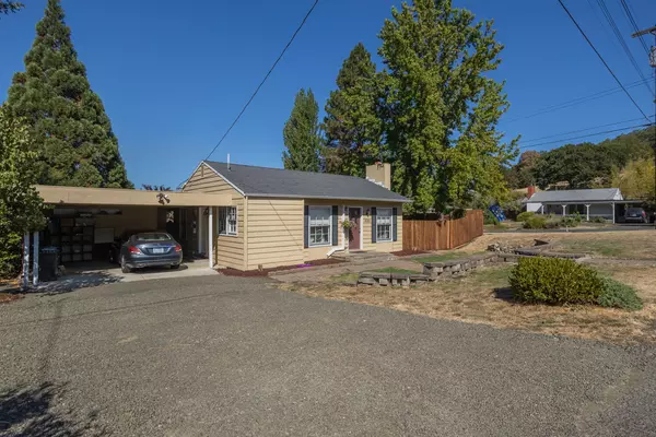 Roseburg, OR 97470,1686 Jacobson ST