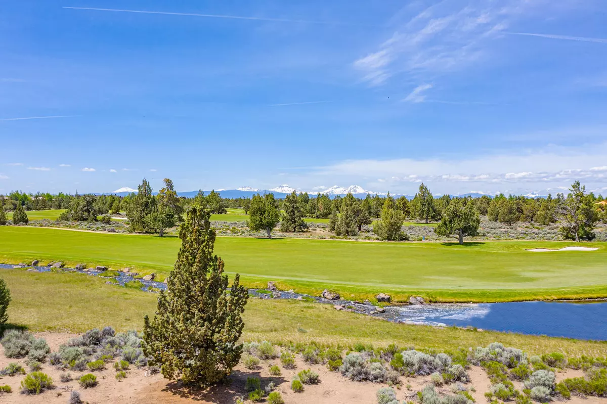 Bend, OR 97701,65845 Pronghorn Estates DR #Lot 44