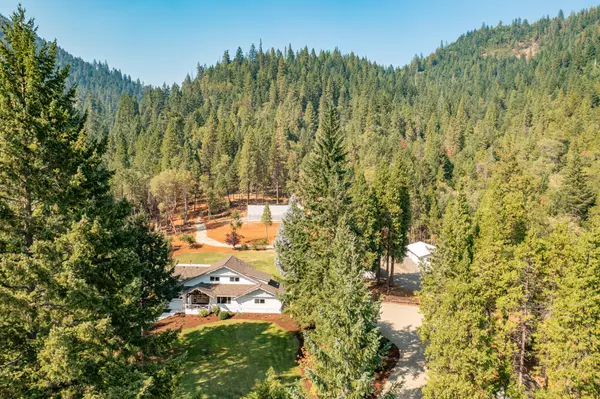 Rogue River, OR 97537,36505 Ditch Creek RD