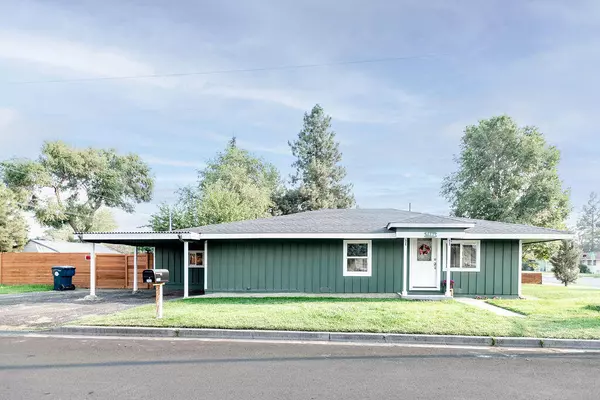 Redmond, OR 97756,1438 Indian AVE