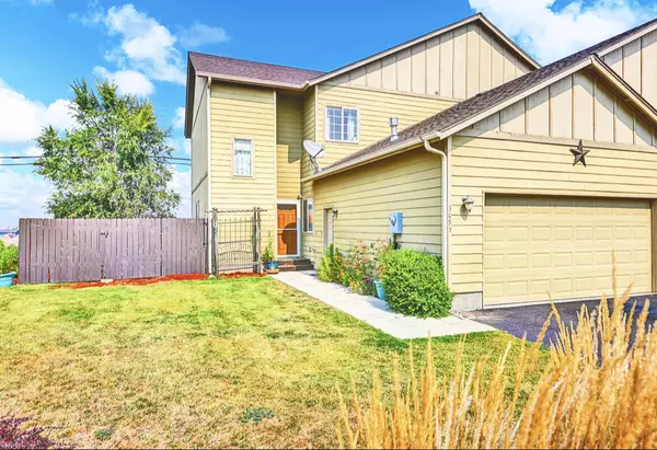 3093 Antler LN, Redmond, OR 97756