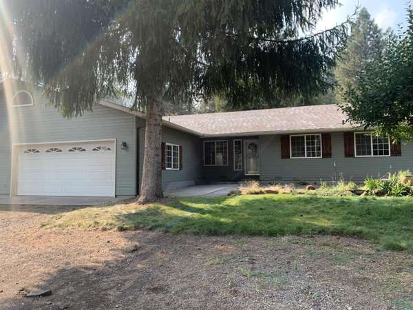 Klamath Falls, OR 97601,8904 Ponderosa PL