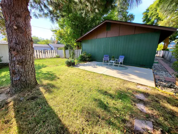 Grants Pass, OR 97526,710 12th ST