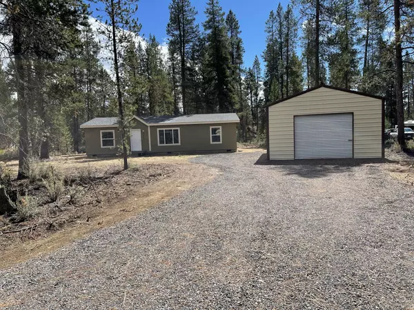 17555 Holgate CT, La Pine, OR 97739