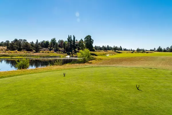 Bend, OR 97701,66385 Pronghorn Estates DR #Lot 261