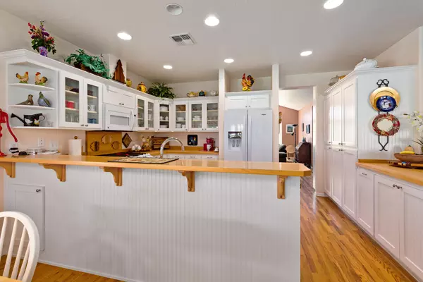 Grants Pass, OR 97527,1122 Cashmere DR